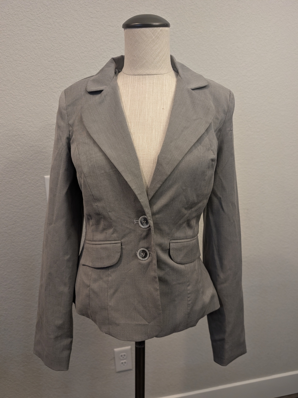 myMichelle Women's Blazer Gray Size Medium NWT